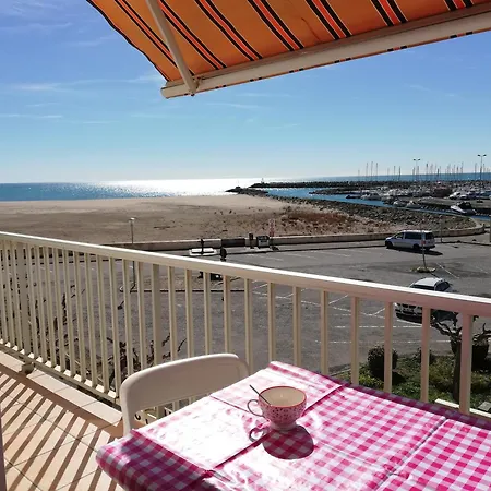 Superbe Avec Vue Sur Et Port, Parking Prive
