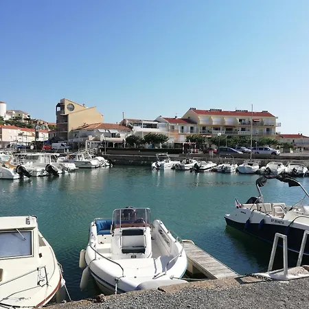 Superbe Avec Vue Sur Et Port, Parking Prive * Saint-Pierre-la-Mer (Aude)